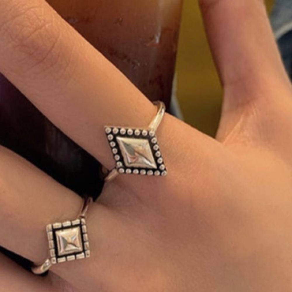 🔷Insta square sterling silver ring - Picture 4 of 7